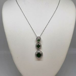 Natural Chrome Diopside 3 Stone Graduate Necklace